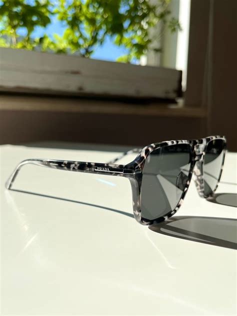 Prada SPR20Y Square Sunglasses 